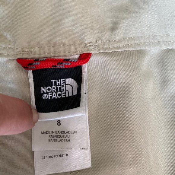 The North Face Capris Crop Pants Women’s Size 8 Lightweight Cargo *EUC - Picture 7 of 8